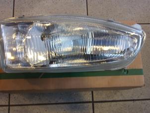 New Headlight, right Mitsubishi Colt Price € 35,01 Inclusive VAT offered by Verhoef Cars & Parts