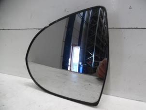 Used Mirror glass, left Kia Sportage (SL) 1.6 GDI 16V 4x2 Price on request offered by Verhoef Cars & Parts