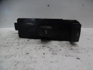Used Electric window switch Volvo V70 (SW) Price on request offered by Verhoef Cars & Parts