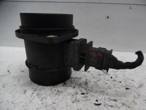 Used Airflow meter Kia Cee'd (EDB5) Price on request offered by Verhoef Cars & Parts