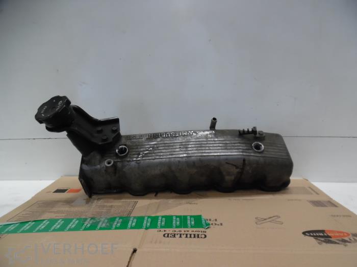 Gebrauchte Ventildeckel Mitsubishi L-400 2.5 TD Preis auf Anfrage angeboten von Verhoef Cars & Parts