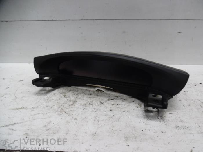 Begagnade Innerdisplay Saab 9-3 II Sport Sedan (YS3F) 1.8t 16V Pris € 50,00 Marginaltabell erbjuds av Verhoef Cars & Parts