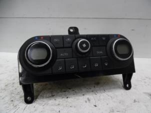 Used Heater control panel Nissan Qashqai (J10) 1.6 16V Price € 60,00 Margin scheme offered by Verhoef Cars & Parts