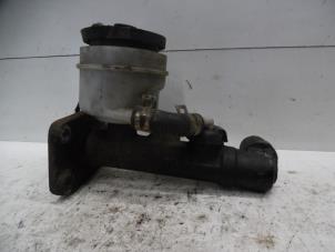 Used Master cylinder Toyota Land Cruiser (J7) 2.4 TD Price on request offered by Verhoef Cars & Parts