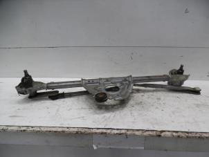 Used Wiper mechanism Toyota Yaris Verso (P2) 1.4 D-4D Price € 50,00 Margin scheme offered by Verhoef Cars & Parts