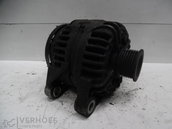 Gebrauchte Dynamo Alfa Romeo 147 (937) 2.0 Twin Spark 16V Preis auf Anfrage angeboten von Verhoef Cars & Parts