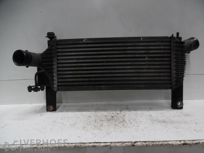 Usados Intercooler Nissan Navara Precio de solicitud ofrecido por Verhoef Cars & Parts