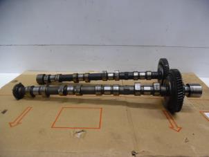 Used Camshaft kit Mitsubishi L-200 2.5 DI-D 4x4 Price € 302,50 Inclusive VAT offered by Verhoef Cars & Parts