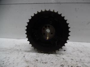 Used Camshaft sprocket Daihatsu Cuore (L251/271/276) 1.0 12V DVVT Price on request offered by Verhoef Cars & Parts