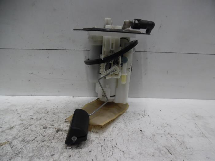 Gebrauchte Benzinpumpe Honda Legend (KB1/2) 3.5i V6 24V SH-AWD Preis auf Anfrage angeboten von Verhoef Cars & Parts