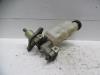 Master cylinder from a Peugeot 407 SW (6E), 2004 / 2010 2.0 HDiF 16V, Combi/o, Diesel, 1.997cc, 100kW (136pk), FWD, DW10BTED4; RHR, 2004-07 / 2010-12, 6ERHR 2005