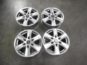 Used Set of sports wheels Mitsubishi L-200 2.5 DI-D 4x4 Price on request offered by Verhoef Cars & Parts