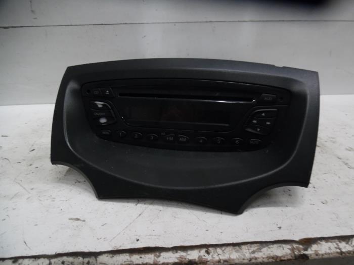 Radio CD Spieler van een Ford Ka II 1.2 2009