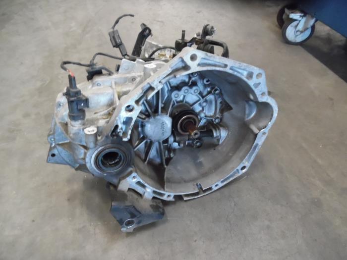 Gearbox Kia Picanto 1.0 12V VERHOEF CARS & PARTS
