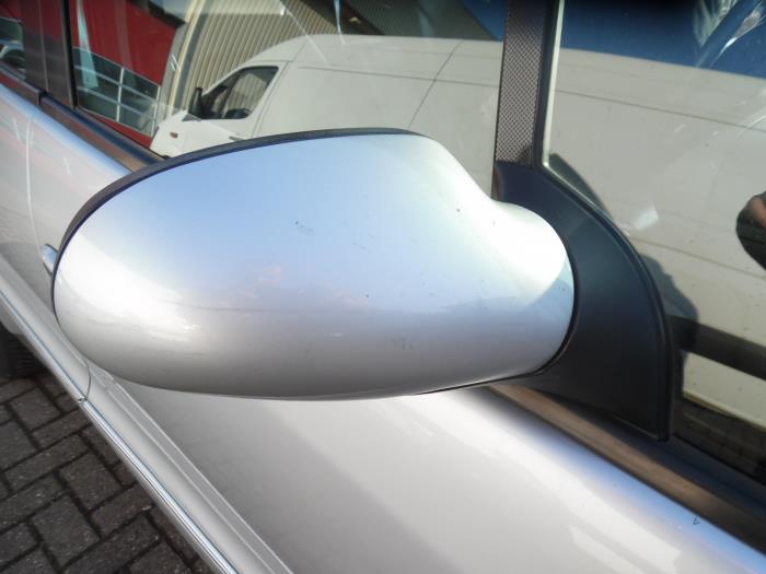 Wing mirror, right from a Mercedes-Benz A (W168) 1.6 A-160 2001