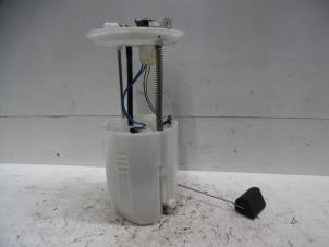 Usagé Pompe essence Mitsubishi ASX 1.6 MIVEC 16V Prix sur demande proposé par Verhoef Cars & Parts