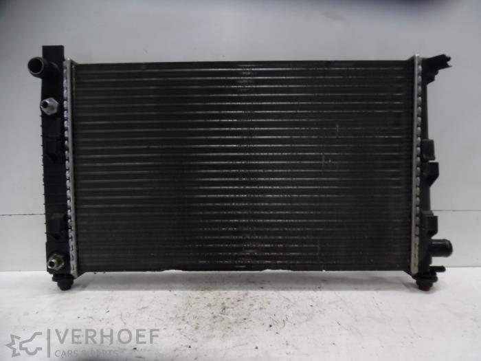 Used Radiator Mercedes A (W168) 1.6 A-160 Price € 40,00 Margin scheme offered by Verhoef Cars & Parts