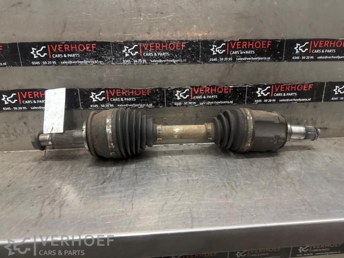 Gebrauchte Antriebswelle rechts vorne Toyota Hilux IV 2.5 D4-D 16V 4x4 Preis auf Anfrage angeboten von Verhoef Cars & Parts