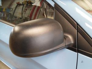Used Wing mirror, right Kia Picanto (TA) 1.0 12V Price € 50,00 Margin scheme offered by Verhoef Cars & Parts