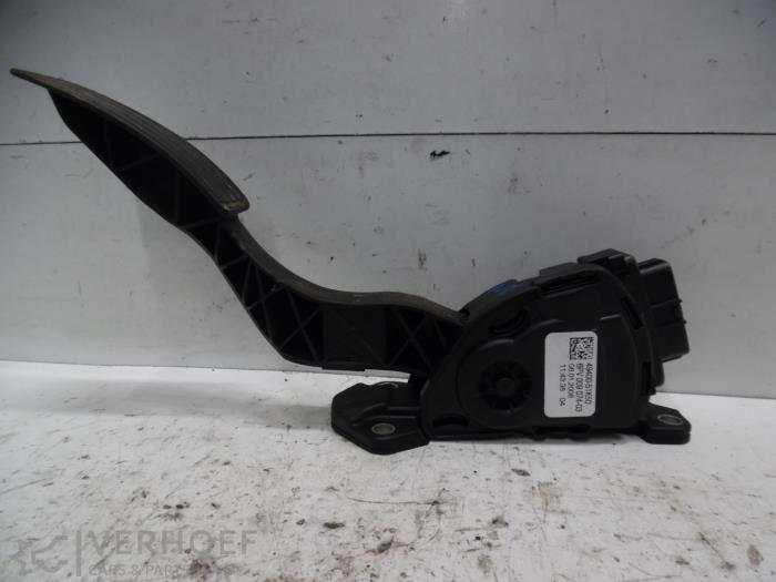 Begagnade Gaspedalsensor Suzuki Swift (ZA/ZC/ZD1/2/3/9) 1.3 D 16V Pris € 30,00 Marginaltabell erbjuds av Verhoef Cars & Parts