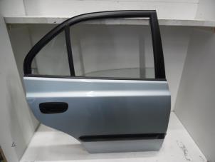 Gebrauchte Tür 4-türig rechts hinten Hyundai Accent 1.3 12V Preis € 75,00 Margenregelung angeboten von Verhoef Cars & Parts