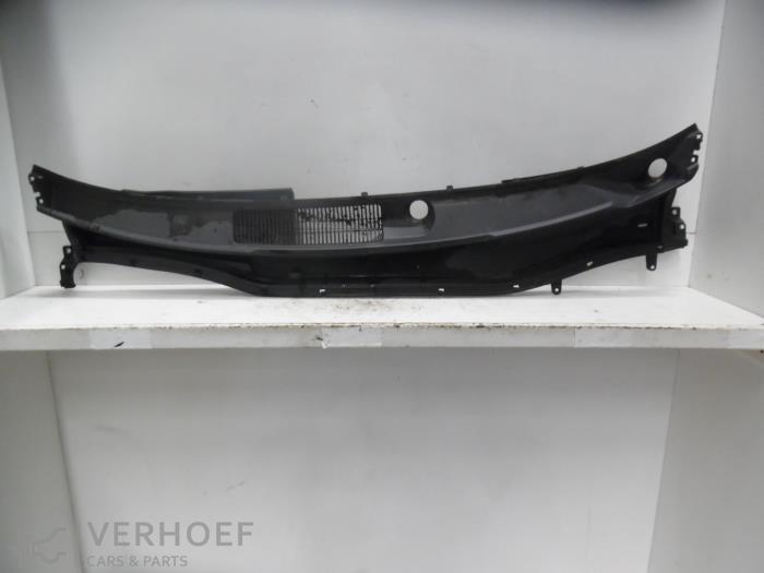 Używane Parawan Lexus IS (E2) 250 2.5 V6 24V Cena na żądanie oferowane przez Verhoef Cars & Parts