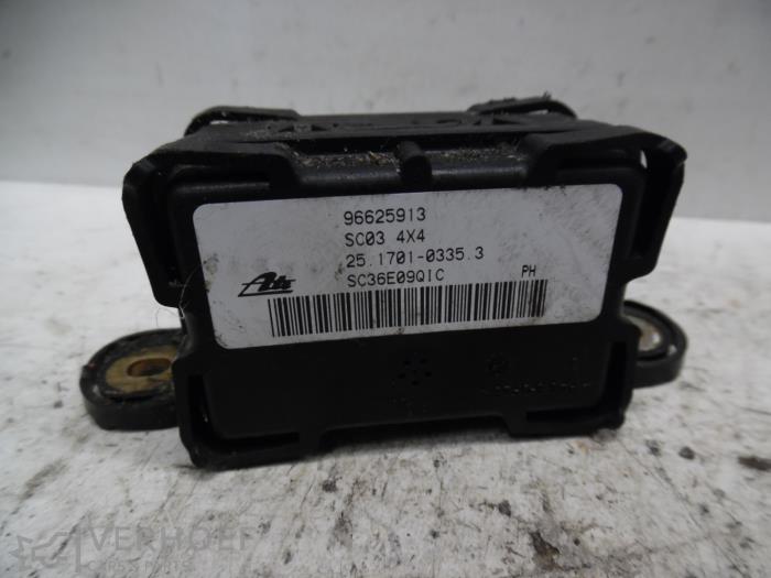 Begagnade Sensor (övriga) Chevrolet Captiva (C100) 2.0 CDTI 16V 150 4x4 Pris € 50,00 Marginaltabell erbjuds av Verhoef Cars & Parts