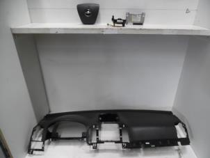 Używane Zestaw + Modul poduszki powietrznej Chevrolet Captiva (C100) 2.0 CDTI 16V 150 4x4 Cena € 500,00 Procedura marży oferowane przez Verhoef Cars & Parts