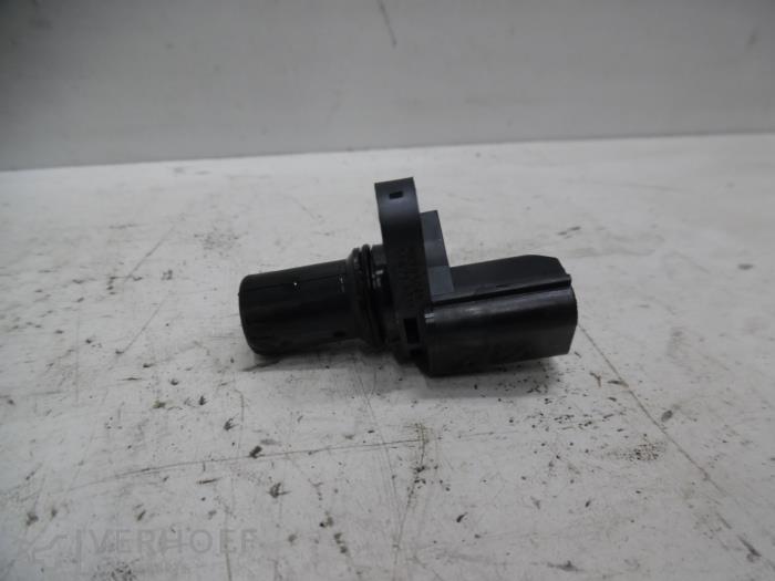 Begagnade Kamaxelsensor Mitsubishi Space Star (A0) 1.0 12V Pris € 30,00 Marginaltabell erbjuds av Verhoef Cars & Parts