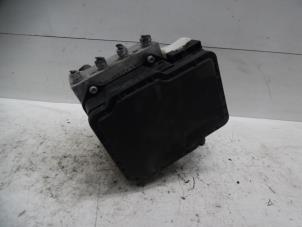 Used ABS pump Honda Jazz (GE6/GE8/GG/GP) 1.2 VTEC 16V Price on request offered by Verhoef Cars & Parts