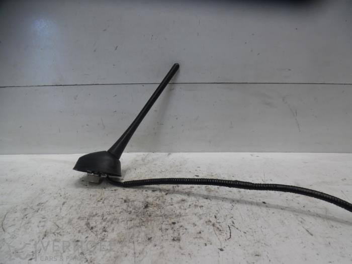 Używane Antena Honda Jazz (GE6/GE8/GG/GP) 1.2 VTEC 16V Cena na żądanie oferowane przez Verhoef Cars & Parts