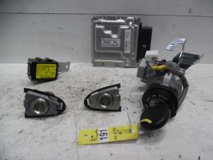 Used Set of cylinder locks (complete) Kia Picanto (TA) 1.0 12V Price € 100,00 Margin scheme offered by Verhoef Cars & Parts