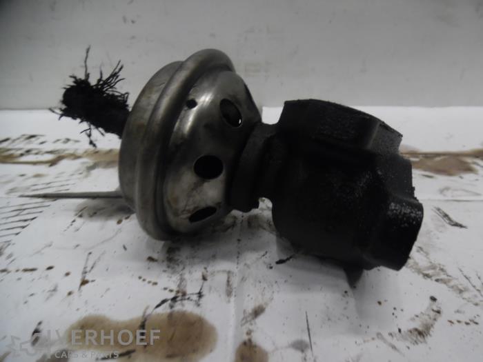 Gebrauchte AGR Ventil Volkswagen Passat (3B2) 1.9 TDi 90 Preis auf Anfrage angeboten von Verhoef Cars & Parts