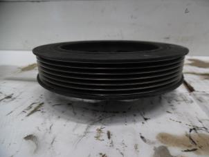 Used Crankshaft pulley Hyundai iX35 (LM) 2.0 16V Price on request offered by Verhoef Cars & Parts
