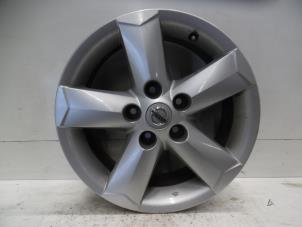 Used Wheel Nissan Qashqai (J10) 1.6 16V Price € 75,00 Margin scheme offered by Verhoef Cars & Parts