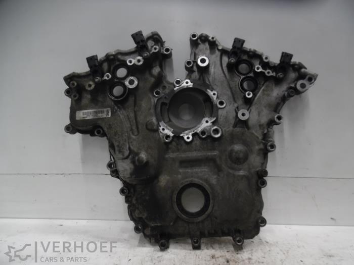Usagé Couvercle de distribution Chevrolet Captiva (C100) 3.2 V6 24V 4x4 Prix € 75,00 Règlement à la marge proposé par Verhoef Cars & Parts