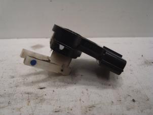 Used Throttle pedal position sensor Mitsubishi Pajero Hardtop (V6/7) 3.2 DI-D 16V Price € 100,00 Margin scheme offered by Verhoef Cars & Parts