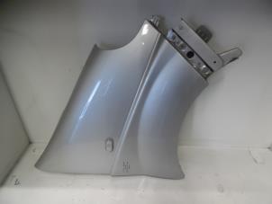 Used Front wing, right Nissan Primastar 2.0 dCi 120 Price on request offered by Verhoef Cars & Parts
