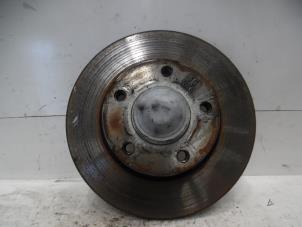 Used Rear hub Nissan Primastar 2.0 dCi 120 Price on request offered by Verhoef Cars & Parts
