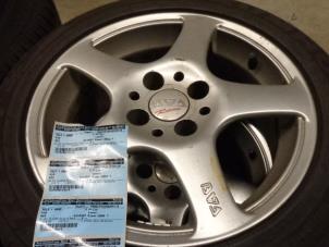 Used Wheel + tyre Kia Rio (DC22/24) 1.5 16V Price on request offered by Verhoef Cars & Parts