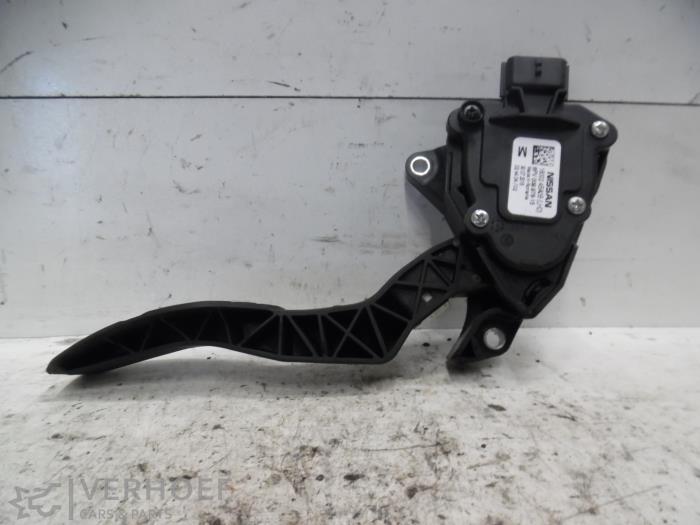 Begagnade Gaspedalsensor Nissan Qashqai (J11) 1.2 DIG-T 16V Pris på förfrågan erbjuds av Verhoef Cars & Parts