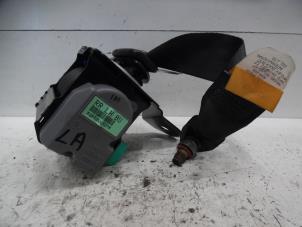 Gebrauchte Sicherheitsgurt links hinten Chevrolet Aveo (256) 1.4 16V Preis € 40,00 Margenregelung angeboten von Verhoef Cars & Parts