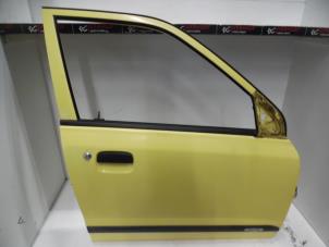 Używane Drzwi prawe przednie wersja 4-drzwiowa Suzuki Alto (RF410) 1.1 16V Cena € 50,00 Procedura marży oferowane przez Verhoef Cars & Parts