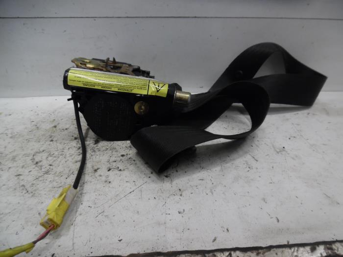 Front seatbelt, right from a Fiat Stilo MW (192C) 1.8 16V 2003