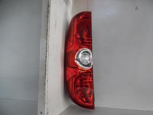 Used Taillight, left Fiat Doblo Cargo (263) 1.3 MJ 16V Euro 4 Price € 40,00 Margin scheme offered by Verhoef Cars & Parts