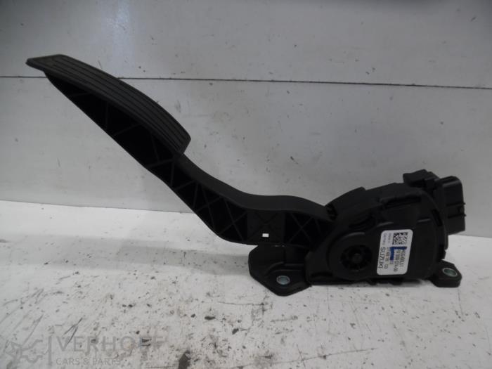 Begagnade Gaspedalsensor Suzuki SX4 S-Cross (JY) 1.6 16V Pris € 30,00 Marginaltabell erbjuds av Verhoef Cars & Parts