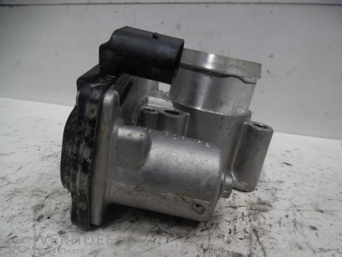 Usagé Boitier papillon Ford Transit Connect (PJ2) 1.0 EcoBoost 12V 100 Prix sur demande proposé par Verhoef Cars & Parts