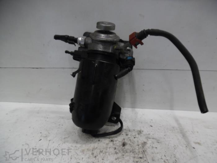 Gebrauchte Kraftstofffiltergehäuse Kia Pro cee'd (EDB3) Preis auf Anfrage angeboten von Verhoef Cars & Parts