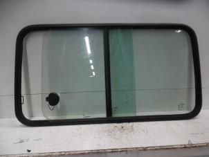 Gebrauchte Schiebefenster Hyundai H-1/H-200 2.5 CRDi Powervan Preis € 100,00 Margenregelung angeboten von Verhoef Cars & Parts