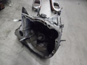 Used Gearbox Renault Clio III (BR/CR) 1.2 16V 75 Price € 200,00 Margin scheme offered by Verhoef Cars & Parts